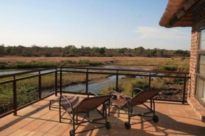 Ngwenya Lodge